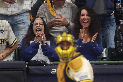Who is Front Row Amy? Brewers superfan basks in World Series glory