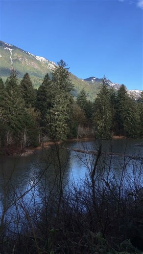 Peaceful Reflections | On Thin Ice | Oxbow Loop Trail | North Bend, WA #nature #lake #mountains