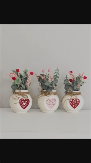 Valentine Decor DIY | We Craft Around
