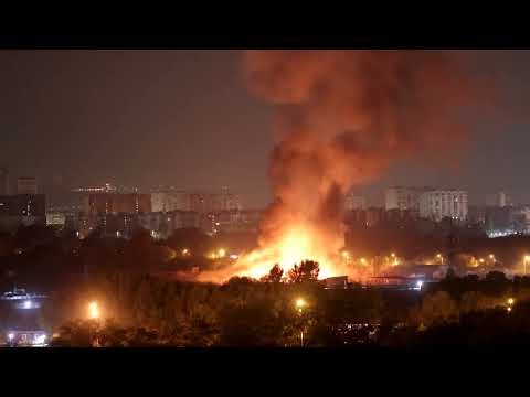 Fresh wave of Russian attacks on Ukraine kills at least eight