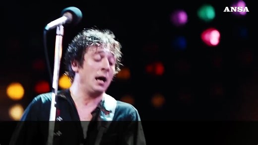 Jeremy Allen White e' Bruce Springsteen nel biopic sul Boss