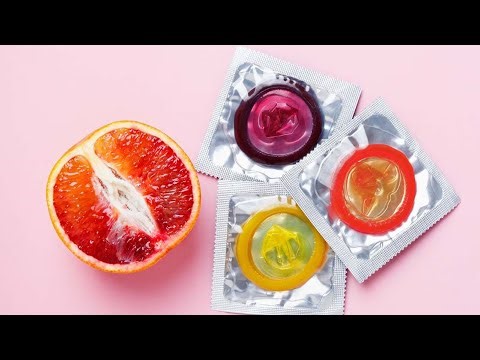 क्या आप भी Regular Sex के लिए यूज करते हैं Flavored Condoms | Side Effects Of Flavored Condoms