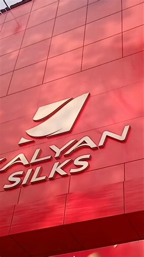 ഇപ്പോൾ വാങ്ങിയാൽ ഇരട്ടി വാങ്ങാം! kalyan silks upto 70% offer 😱💯 #kalyansilks #aadisale