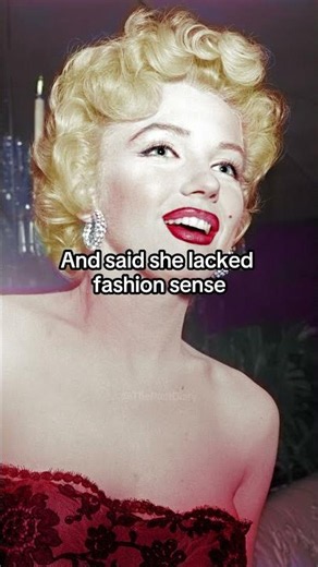 Marilyn Monroe and the Famous Potato Sack Dress Photoshoot #marilynmonroe #history #fashiontrends