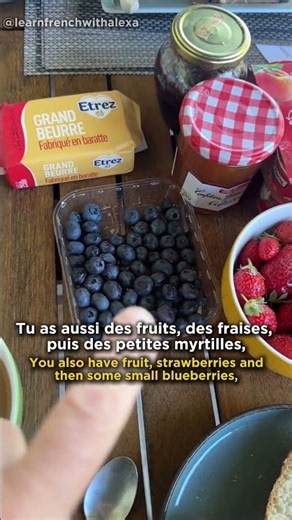 Have breakfast with me in France! 🥐