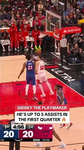 Josh Giddey is making plays early for the Bulls 🐂