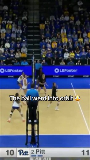 Olivia Babcock with all the power 😤 #pittsburgh #volleyball #sports @espnW