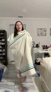 Change your clothes while you’re drying at the beach! #beachtowel #beachwear #swimwear #sandcloud