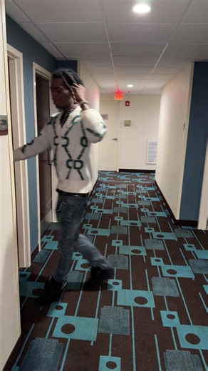 awrldwelivein (@awrldwelivein)’s video of rich homie quan