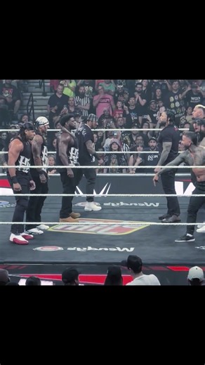 WWE RAW: The Bloodline Faces Off Against 946! | Match Highlights