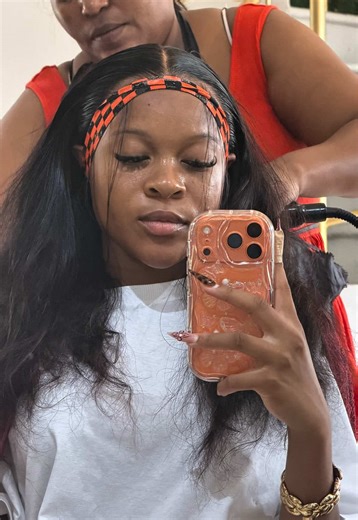 Transform Your Look with a Frontal Wig