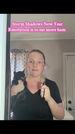 He didn’t have to big of a goal this year 🤣 at this rate he can achieve it in 24 seconds. #stormshadow #nomnoms #badmouthmama93 #ham #larrylovesham