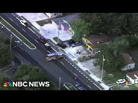 Five hospitalized, including 3 children, after car crashes into Florida daycare