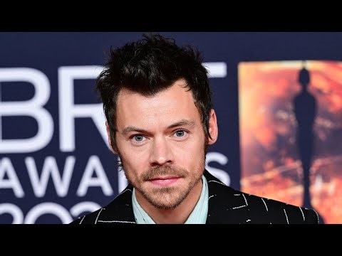 Harry Styles Makes First Red Carpet Appearance in 3 Years at BRIT Awards 2026 | E! News