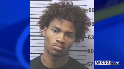 Mobile man arrested after bullet grazes woman, police say