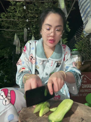 Lần đầu nấu ăn sau nhiều năm