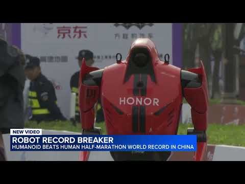 Chinese robot outpaces human runners