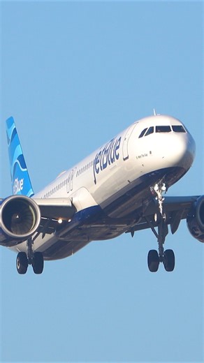 JetBlue N4074J Airbus A321neo at London Heathrow Airport #shorts #lhr