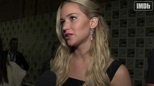 ▶️ Comic-Con 2015 - Comic-Con 2015: IMDb Interviews - What's Next for the Cast of "Mockingjay"?