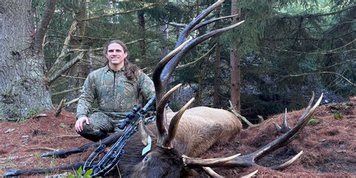 Pennsylvania hunter sets possible record for bull elk on birthday hunt