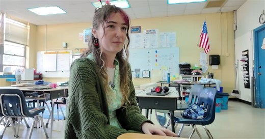 Former Decatur student returns to classroom as future teacher