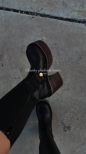 #dollskill #platformboots #kneehighboots | chunky boots