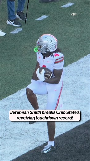 Jeremiah Smith breaks receiving TD record and wins Heisman