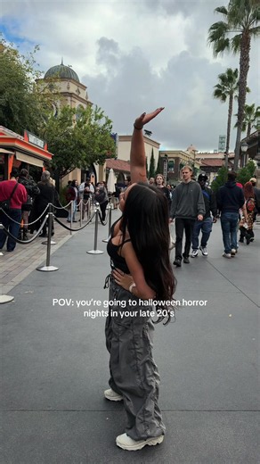 LET’S GOOOOOOOOO #halloweenhorrornights | Halloween Horror Nights