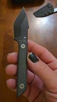 ‪@tacknives4189‬ Mini Marlin!! #fyp #explore #fixedbladeknife #knifelife #aggressive #tanto