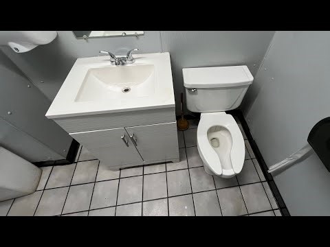 Duck Thru Gas Station Men’s Restroom!