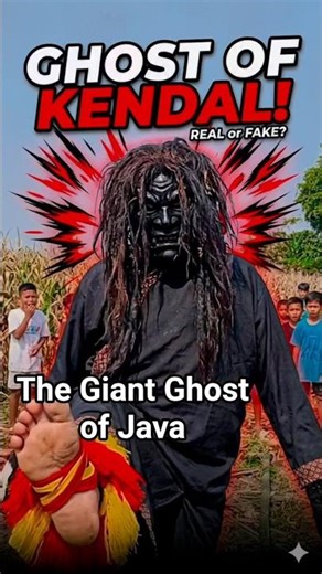 The Giant Ghost of Java? 😱 Traditional Street Performance!
