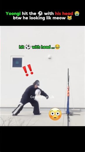 Yoongi playing football like lil meow in run bts 2.0 😭😹