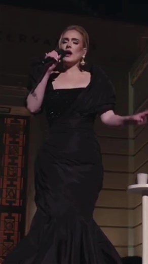 Hello #adele #hello #adelehello #lyricsvideo #fyp