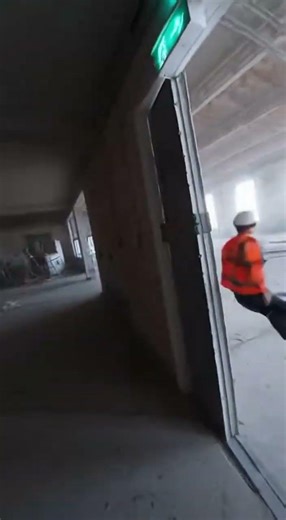 Run for Your Life! Demolition Collapse Escape