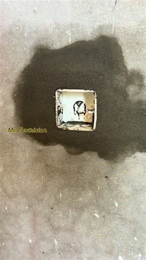 wall box fitting#mrelectrician #electrician #wallbox #diy @Shahbaz Bajwa555 @Mr Engineer @.