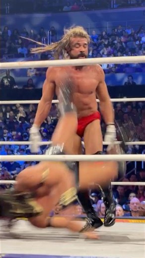 Lucha Libre at its finest 👏