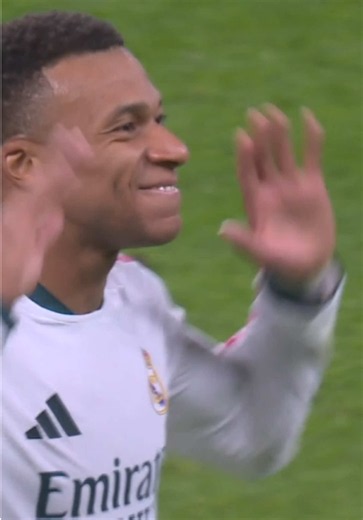 🕺🪩 dancing Mbappé! #RealMadridSevilla #LALIGAEASPORTS #LALIGAHighlights #DeportesEnTikTok