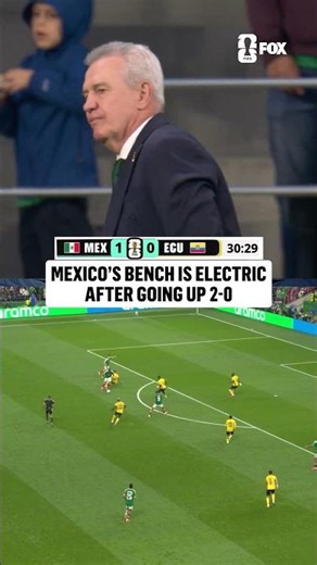 Javier Aguirre was FIRED UP after Mexico doubled its lead over Ecuador 🇲🇽