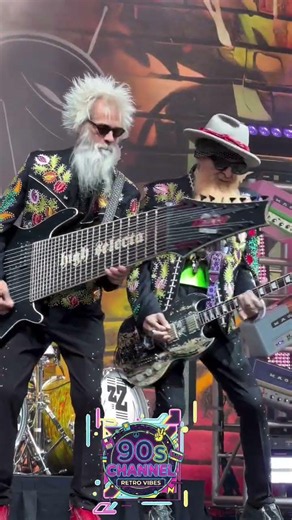 they movement so smooth ❤ #zztop #zzt #90s #90smusic #music #legend #concert #live