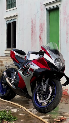 Suzuki GSX R1000