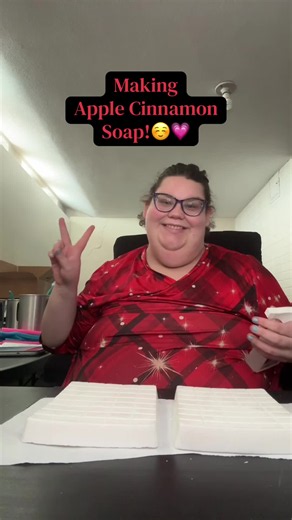 Making Apple Cinnamon Soap: A Satisfying Soap Making ASMR