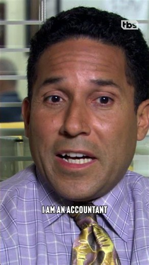 Oscar is practically Sir Ian McKellen 😎 #TheOffice | TBS