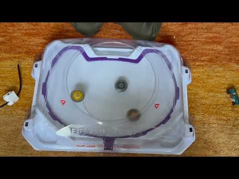 Epic Beyblade Battle in 3-player Beystadium with unexpected finish! | Dutch Beyblader X