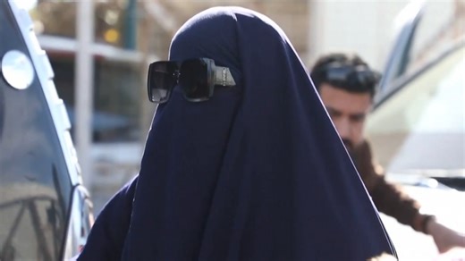 Today's News Headlines: Four ISIS brides seek return to Australia