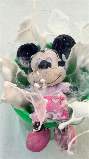 Cutest Valentines Gift for My Daughter ❤️ Dad gives daughter gift for valentines day by cleaning a Disney Minnie Mouse teddy bear. Cute Diy project that turned out to be creative, thoughtful, and inexpensive present for a girl on Valentines. | Benson Bros