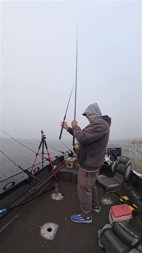 Fast and FURIOUS #crappie #crappiefishing