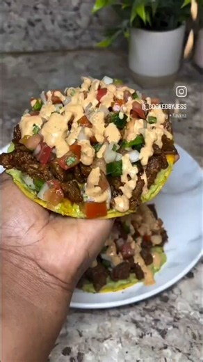 🍽 Chipotle Steak Tostadas 👩🏻‍🍳 Cooked By Jess 📝 Recipe Link In The Comments