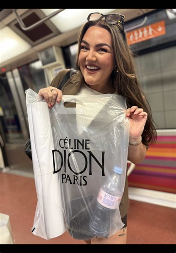 Celine Dion premier concert in Paris