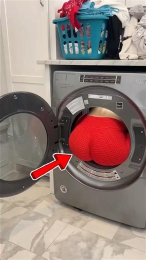 The girl got stuck in the washing machine 😝 #trending #shortvideo #shortsviral