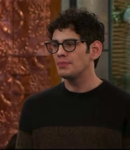 Hollywood Arts (Victorious spinoff) is now available on Netflix Canada, and premieres in 2027 on YTV and Nickelodeon #Victorious #HollywoodArts #YTV #Nickelodeon
